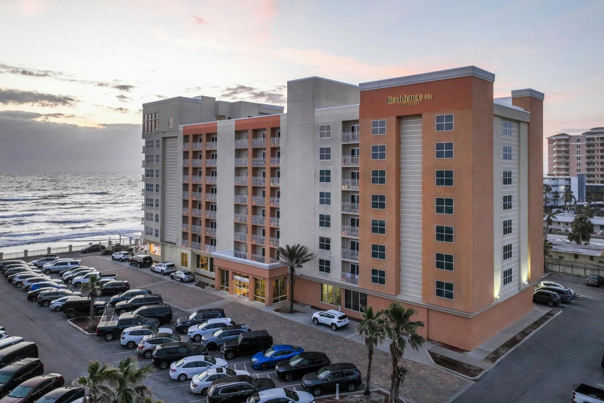 Residence Inn By Marriott Daytona Beach Oceanfront Daytona Beach Shores Bagian luar foto