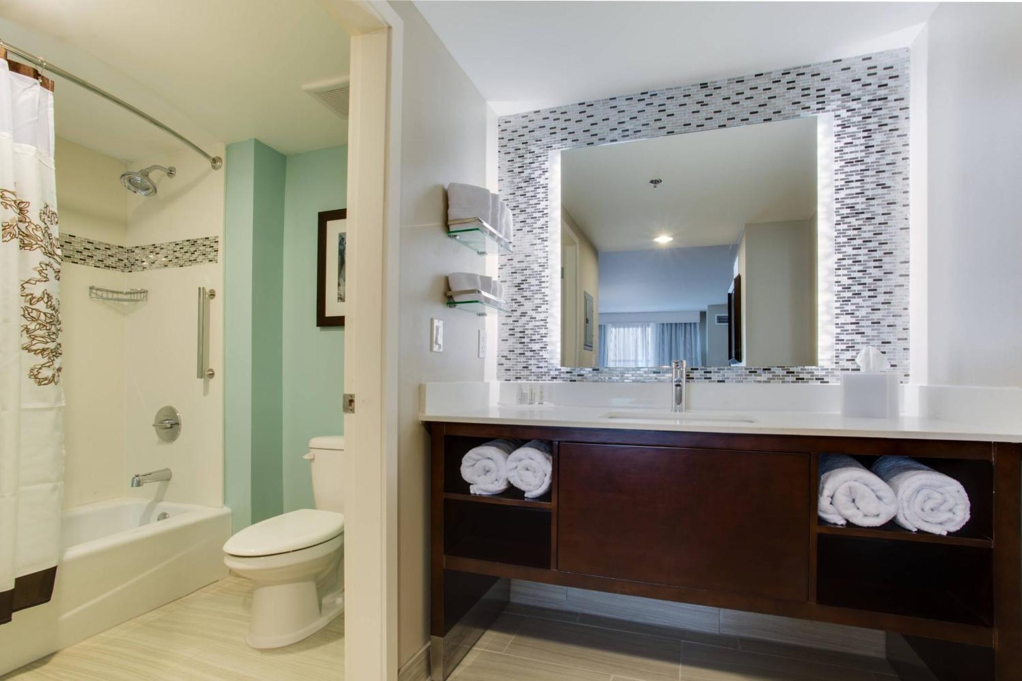 Residence Inn By Marriott Daytona Beach Oceanfront Daytona Beach Shores Bagian luar foto